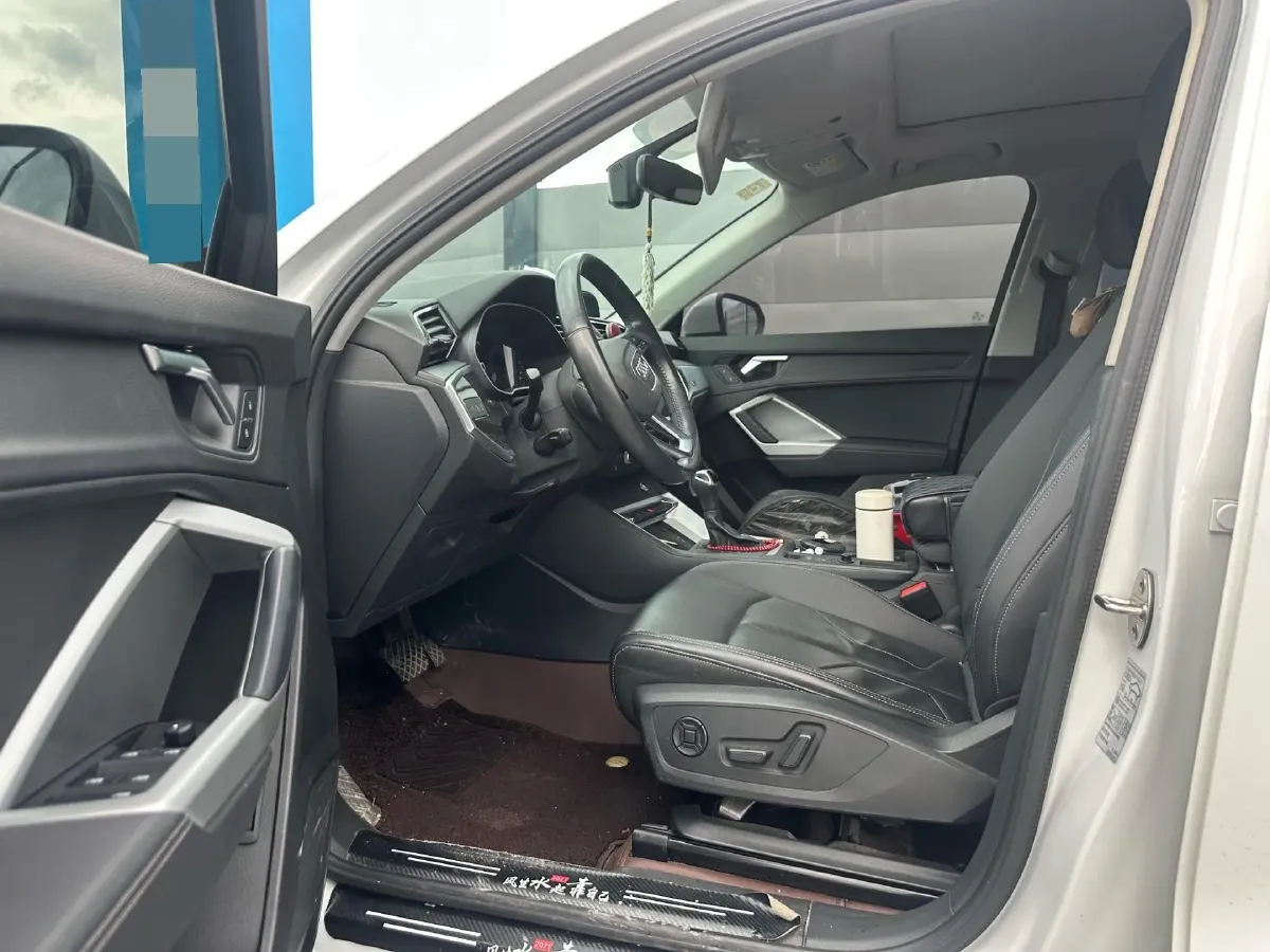2021 Audi Q3 1.4T 150HP L4 7DCT,autocango,china used car exporter,china ev exporter,chinese used car exporter,chinese used ev exporter