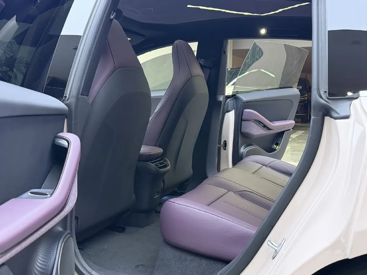 2022 JunTian HeiWuShi Youth 2.0T 203HP L4 6AT,autocango,china used car exporter,china ev exporter,chinese used car exporter,chinese used ev exporter