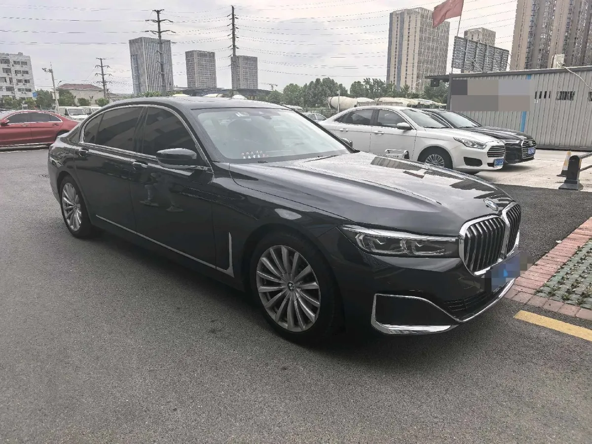 2021 BMW 7 Series 2.0T 265HP L4 8AT,autocango,china used car exporter,china ev exporter,chinese used car exporter,chinese used ev exporter