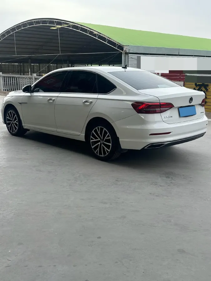 2021 Volkswagen Lavida 1.4T 150HP L4 7DCT,autocango,china used car exporter,china ev exporter,chinese used car exporter,chinese used ev exporter