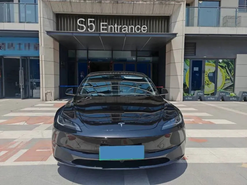2025 Tesla Model 3 BEV,autocango,china used car exporter,china ev exporter,chinese used car exporter,chinese used ev exporter