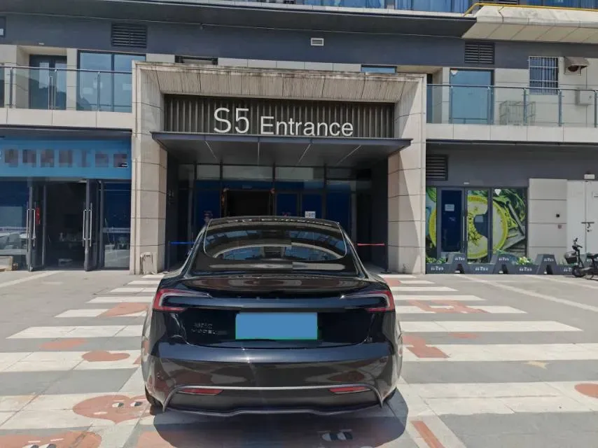 2025 Tesla Model 3 BEV,autocango,china used car exporter,china ev exporter,chinese used car exporter,chinese used ev exporter