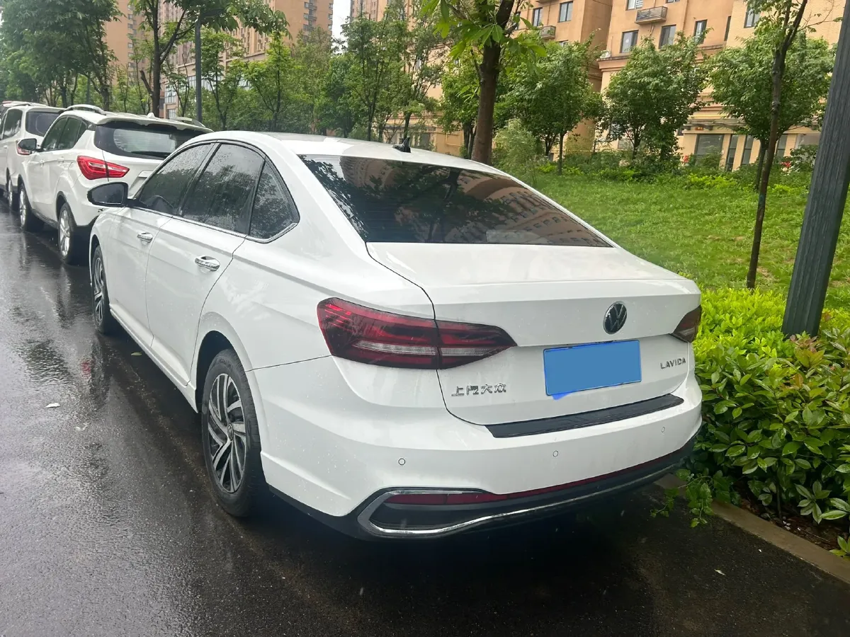 2024 Volkswagen Lavida 1.5L 110HP L4 6AT,autocango,china used car exporter,china ev exporter,chinese used car exporter,chinese used ev exporter