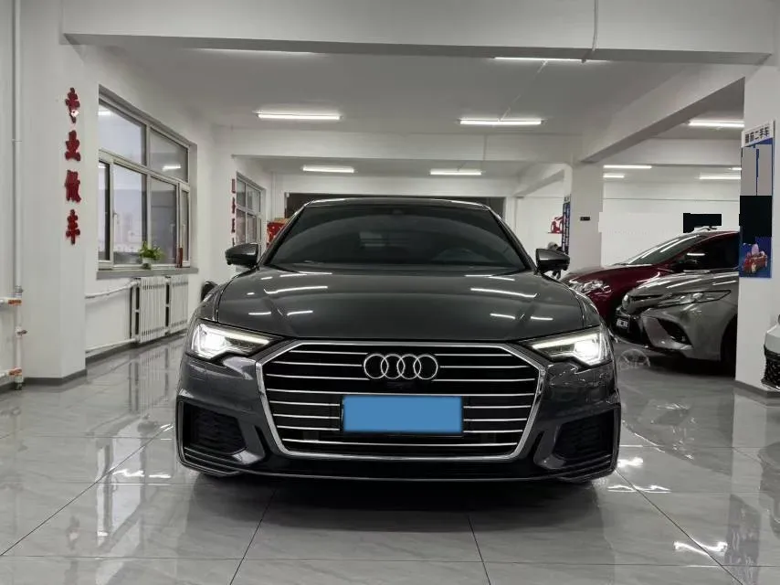 2021 Audi A6L 2.0T 224HP L4 7DCT,autocango,china used car exporter,china ev exporter,chinese used car exporter,chinese used ev exporter
