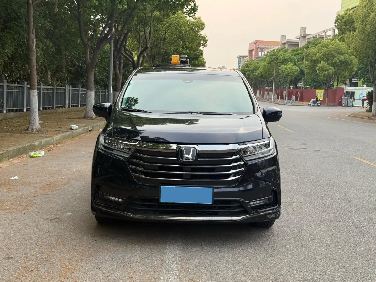 2022 Honda Odyssey 2.0L 146HP L4 E-CVT Hybrid,autocango,china used car exporter,china ev exporter,chinese used car exporter,chinese used ev exporter