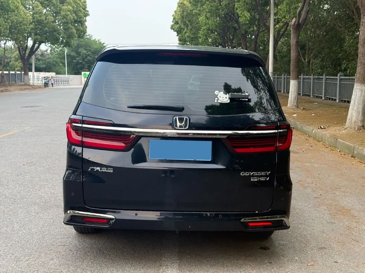 2022 Honda Odyssey 2.0L 146HP L4 E-CVT Hybrid,autocango,china used car exporter,china ev exporter,chinese used car exporter,chinese used ev exporter