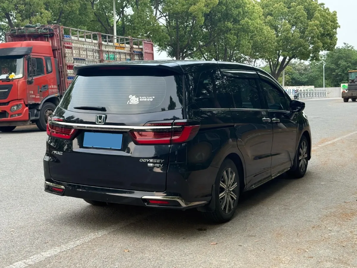 2022 Honda Odyssey 2.0L 146HP L4 E-CVT Hybrid,autocango,china used car exporter,china ev exporter,chinese used car exporter,chinese used ev exporter