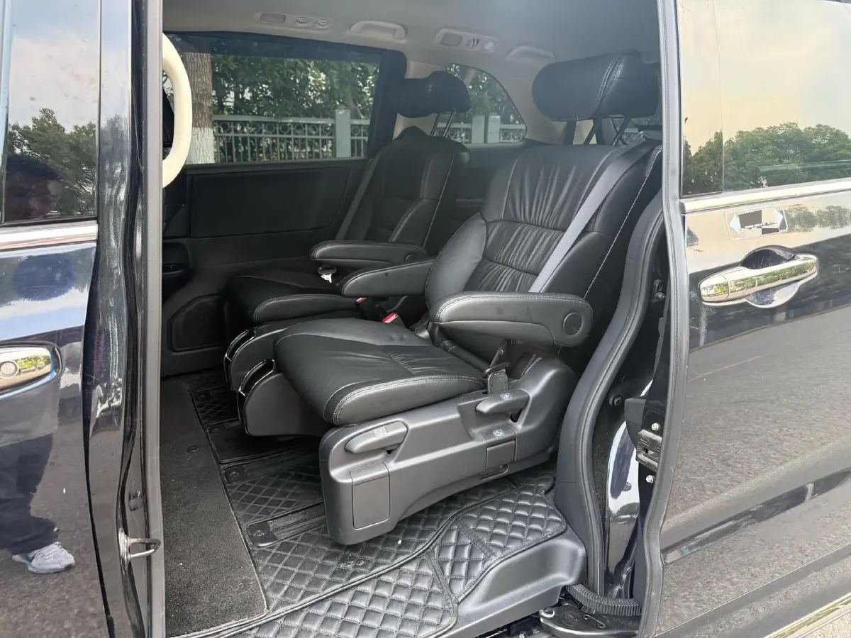 2022 Honda Odyssey 2.0L 146HP L4 E-CVT Hybrid,autocango,china used car exporter,china ev exporter,chinese used car exporter,chinese used ev exporter
