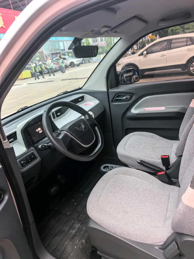 2022 WuLing HongGuang MINI EV BEV 9KWH,autocango,china used car exporter,china ev exporter,chinese used car exporter,chinese used ev exporter