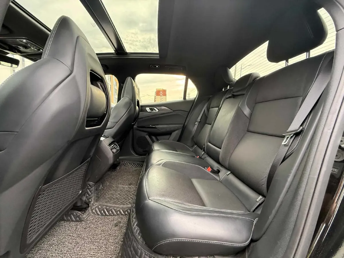 2022 LYNK&CO 03 2.0T 190HP L4 7DCT,autocango,china used car exporter,china ev exporter,chinese used car exporter,chinese used ev exporter