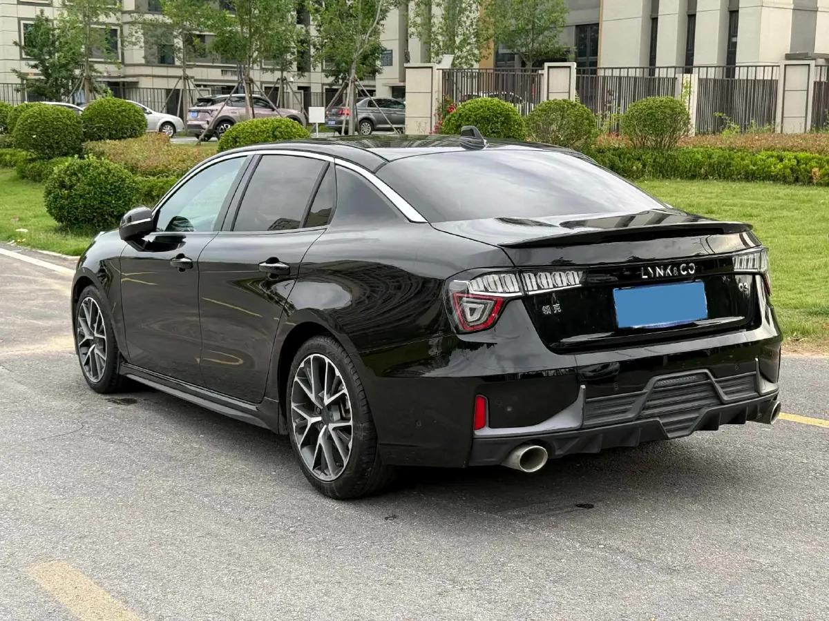 2022 LYNK&CO 03 2.0T 190HP L4 7DCT,autocango,china used car exporter,china ev exporter,chinese used car exporter,chinese used ev exporter