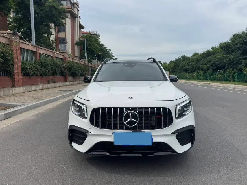 2021 Mercedes-Benz GLB AMG 2.0T 306HP L4 8DCT,autocango,china used car exporter,china ev exporter,chinese used car exporter,chinese used ev exporter