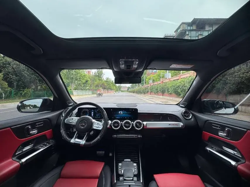 2021 Mercedes-Benz GLB AMG 2.0T 306HP L4 8DCT,autocango,china used car exporter,china ev exporter,chinese used car exporter,chinese used ev exporter
