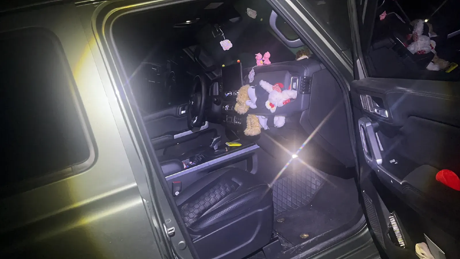 2024 212 212 T01 2.0T 252HP L4 8AT,autocango,china used car exporter,china ev exporter,chinese used car exporter,chinese used ev exporter