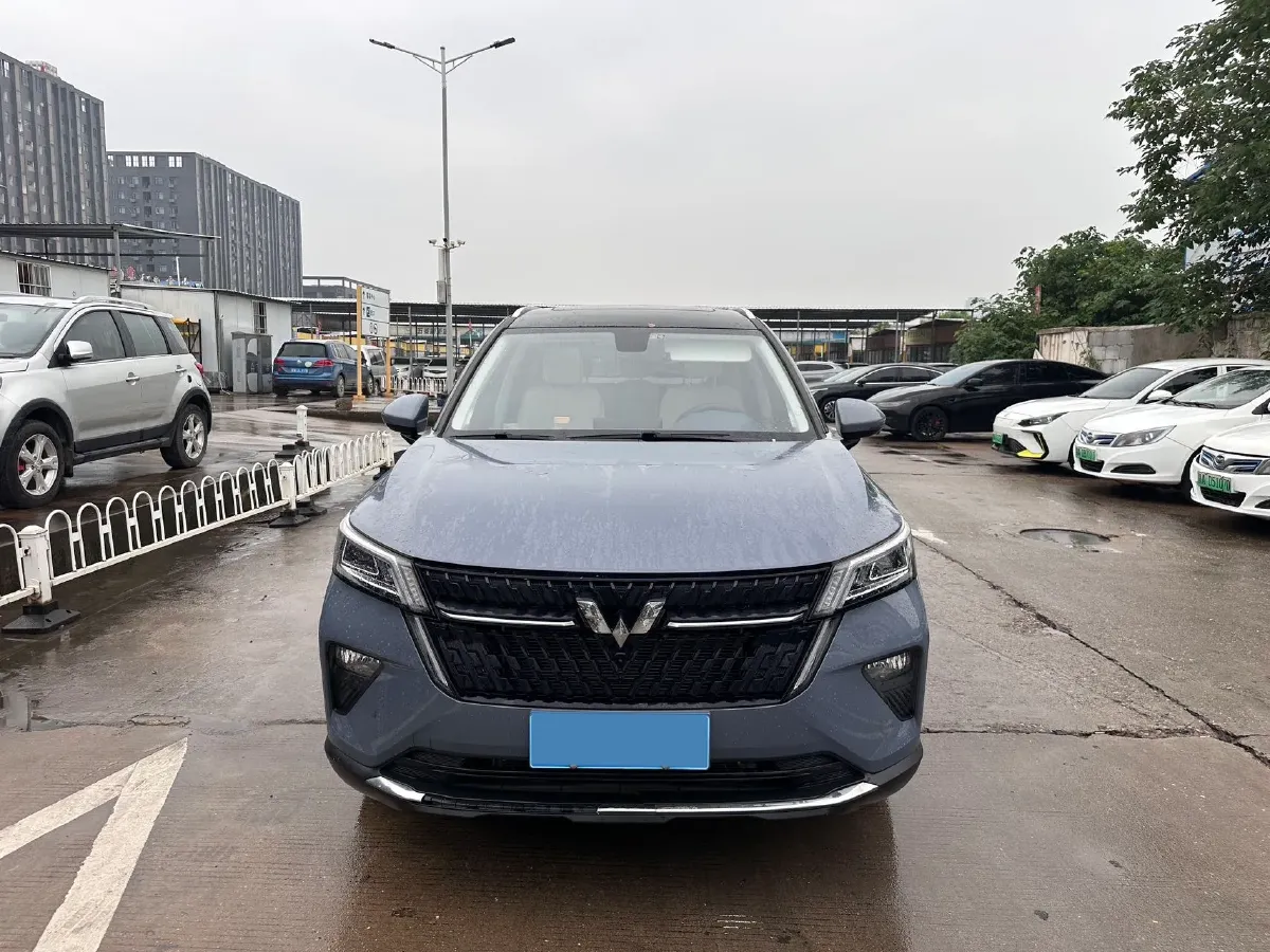 2022 WuLing XingChen 2.0L 136HP L4 1DHT Hybrid 1.8KWH,autocango,china used car exporter,china ev exporter,chinese used car exporter,chinese used ev exporter