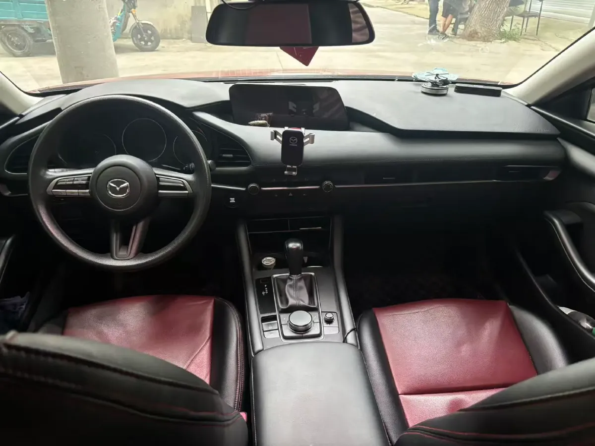 2020 Mazda 3 Axela 1.5L 117HP L4 6AT,autocango,china used car exporter,china ev exporter,chinese used car exporter,chinese used ev exporter