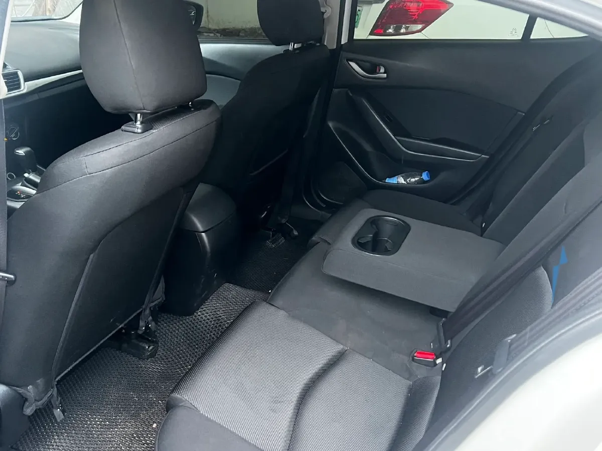 2017 Mazda 3 Axela 1.5L 117HP L4 6AT,autocango,china used car exporter,china ev exporter,chinese used car exporter,chinese used ev exporter