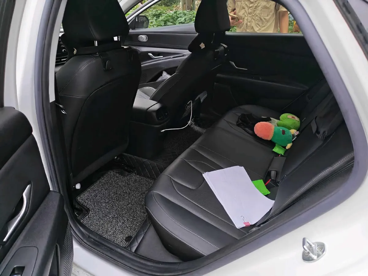 2022 Hyundai Elantra 1.5L 115HP L4 CVT,autocango,china used car exporter,china ev exporter,chinese used car exporter,chinese used ev exporter
