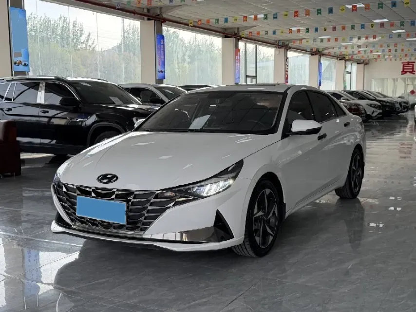 2022 Hyundai Elantra 1.5L 115HP L4 CVT,autocango,china used car exporter,china ev exporter,chinese used car exporter,chinese used ev exporter