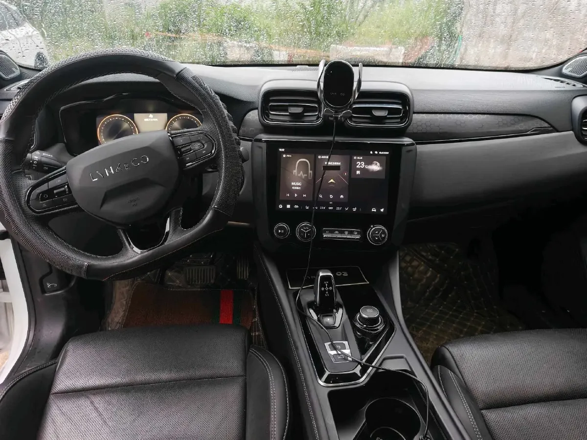 2022 LYNK&CO 03 2.0T 190HP L4 7DCT,autocango,china used car exporter,china ev exporter,chinese used car exporter,chinese used ev exporter