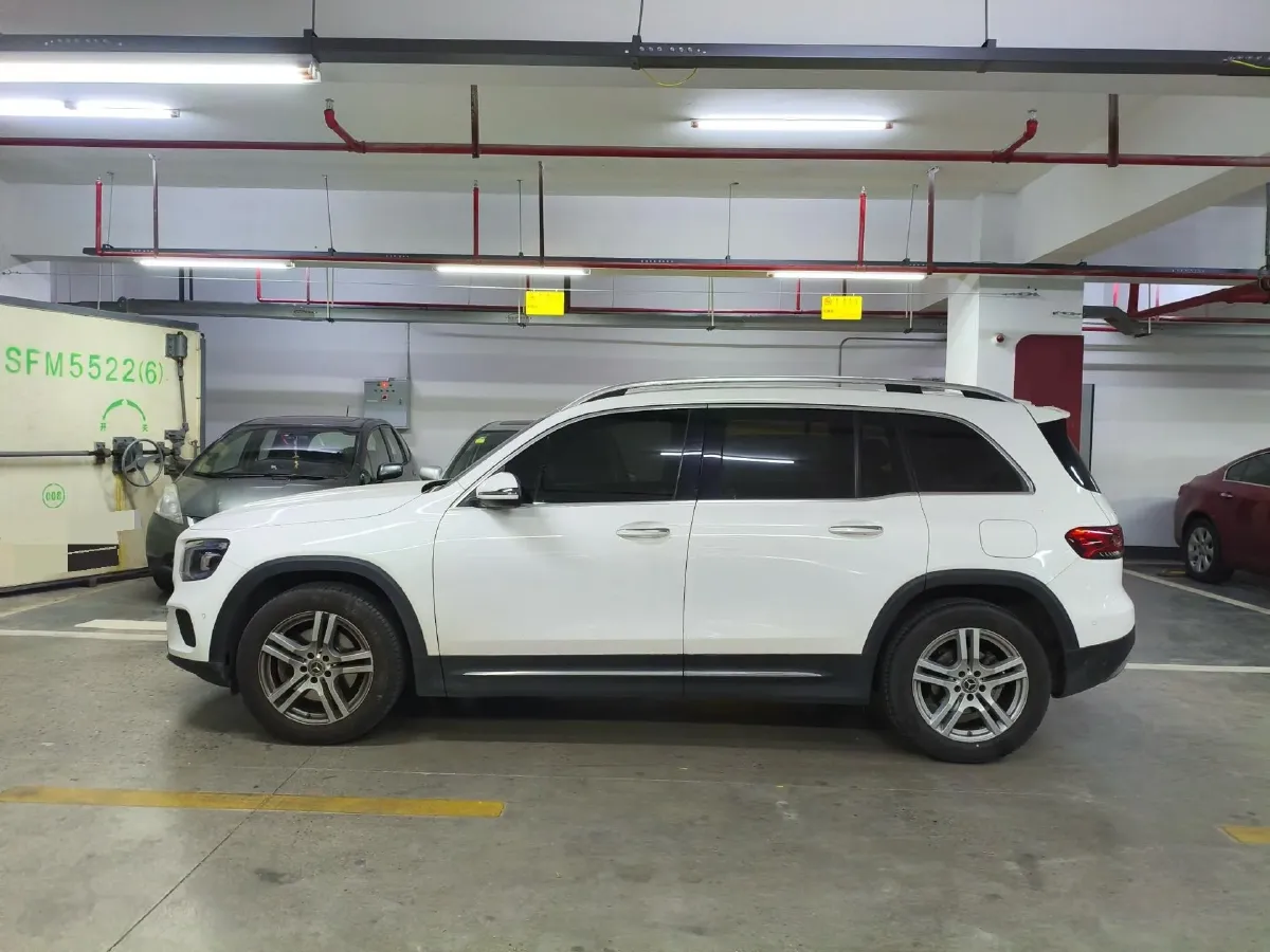 2022 Mercedes-Benz GLB Class 2.0T 190HP L4 8DCT,autocango,china used car exporter,china ev exporter,chinese used car exporter,chinese used ev exporter