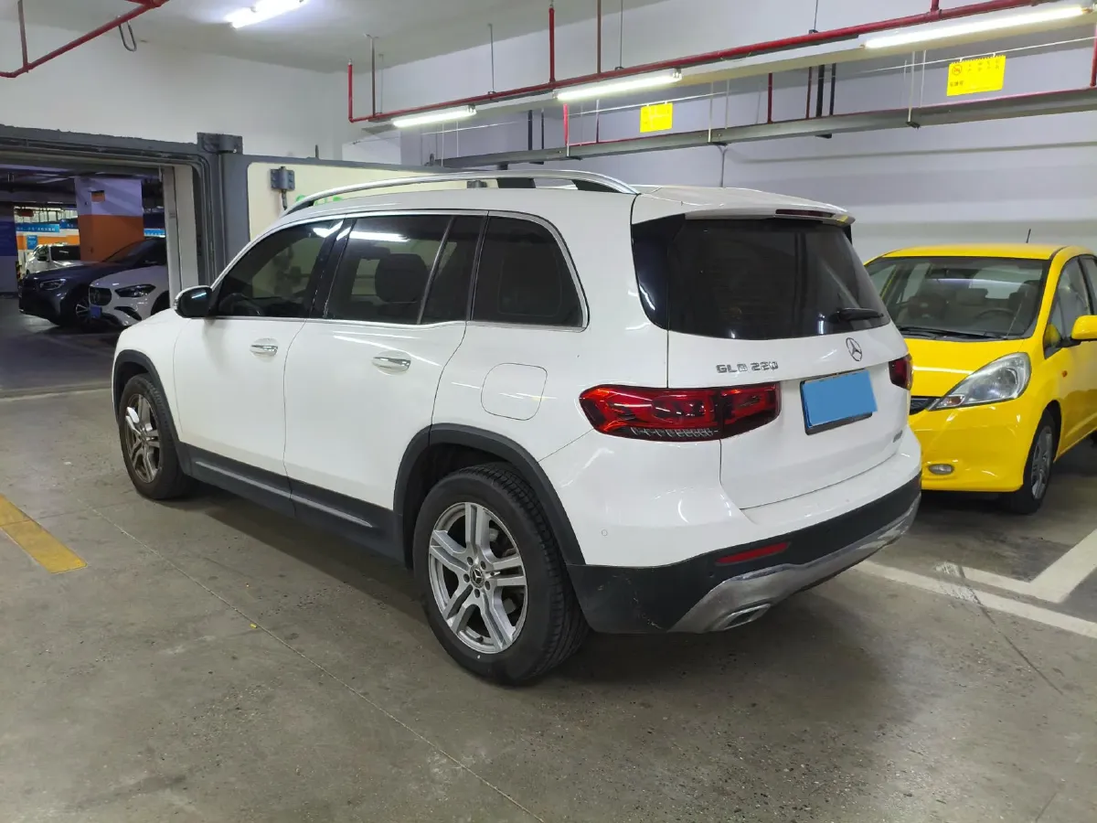 2022 Mercedes-Benz GLB Class 2.0T 190HP L4 8DCT,autocango,china used car exporter,china ev exporter,chinese used car exporter,chinese used ev exporter