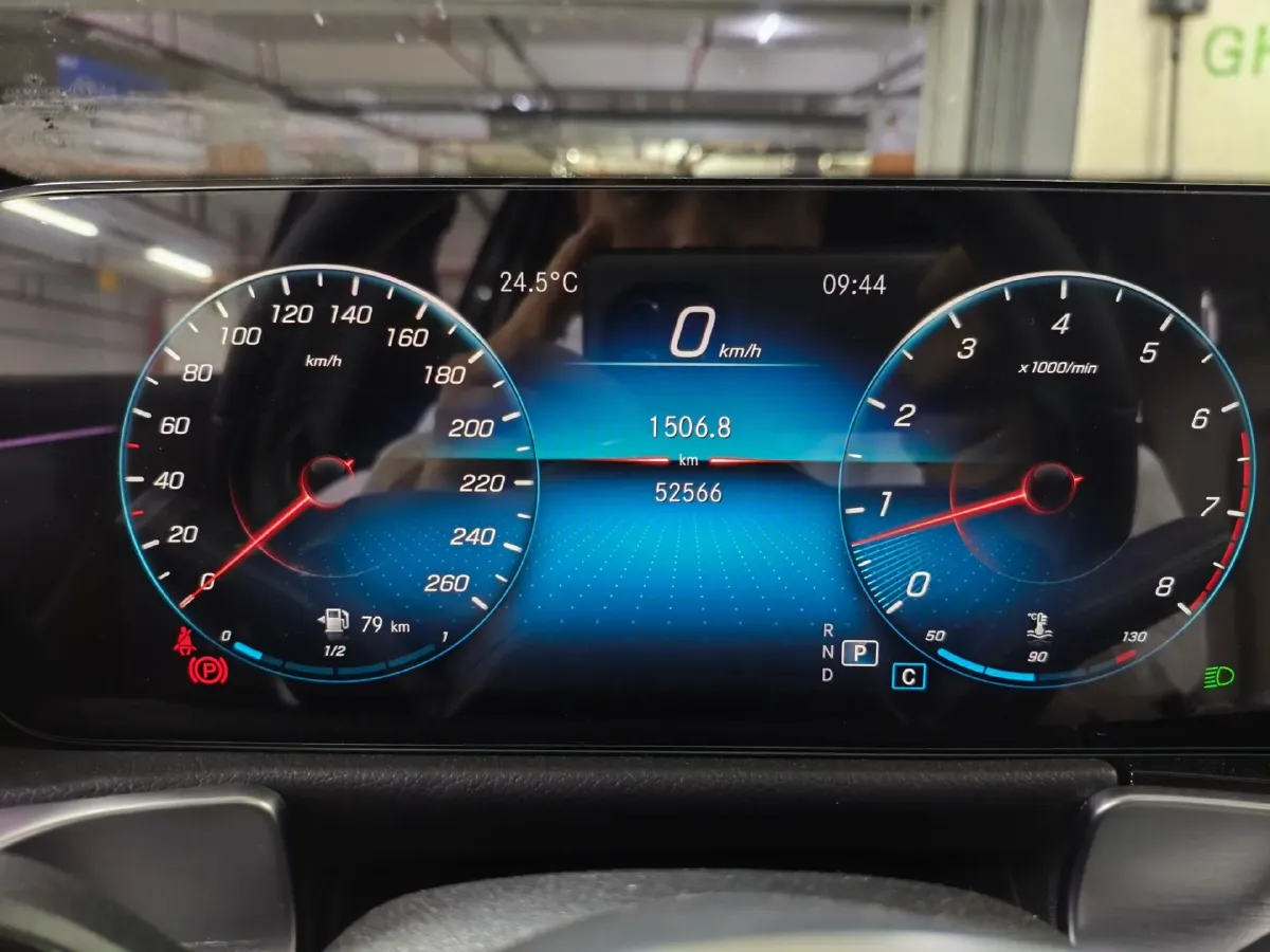 2022 Mercedes-Benz GLB Class 2.0T 190HP L4 8DCT,autocango,china used car exporter,china ev exporter,chinese used car exporter,chinese used ev exporter
