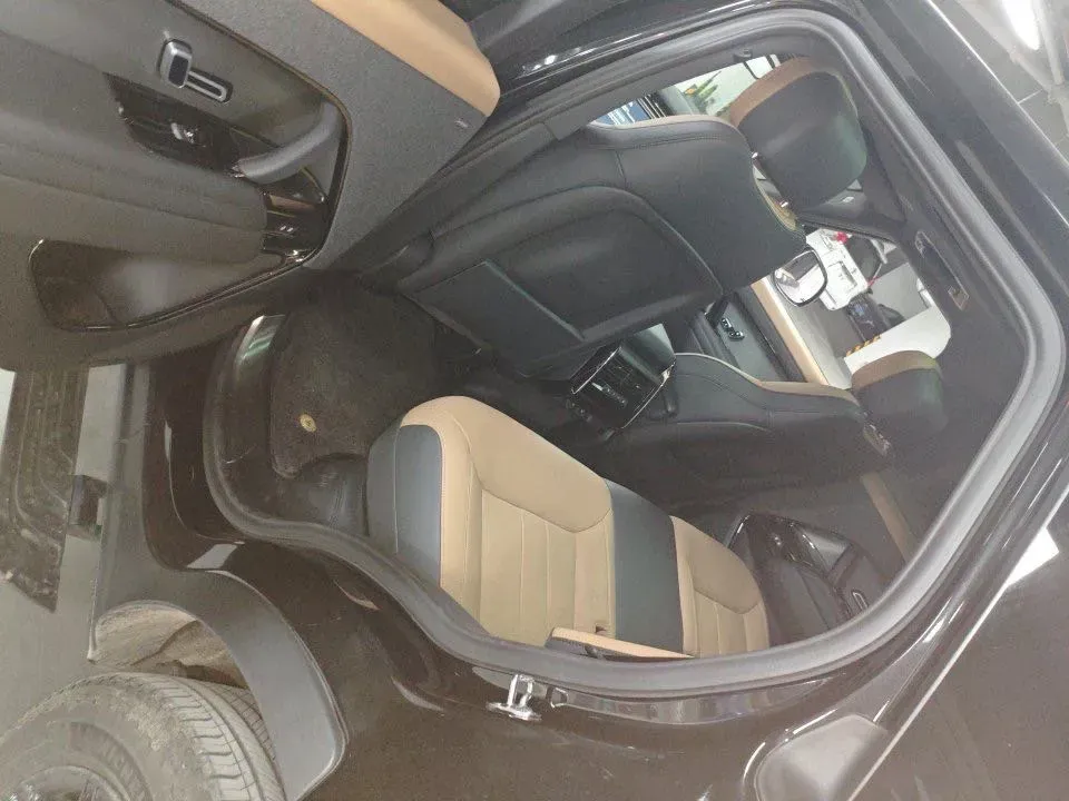 2024 Land Rover Range Rover Sport 3.0T 400HP L6 8AT,autocango,china used car exporter,china ev exporter,chinese used car exporter,chinese used ev exporter