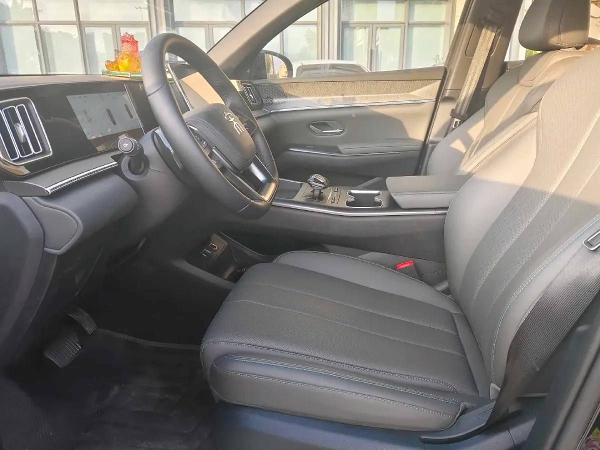 2025 BYD Song Pro 1.5L 101HP L4 E-CVT PHEV 12.9KWH,autocango,china used car exporter,china ev exporter,chinese used car exporter,chinese used ev exporter