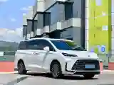 2025 Buick GL8 1.5T 180HP L4 2DHT PHEV