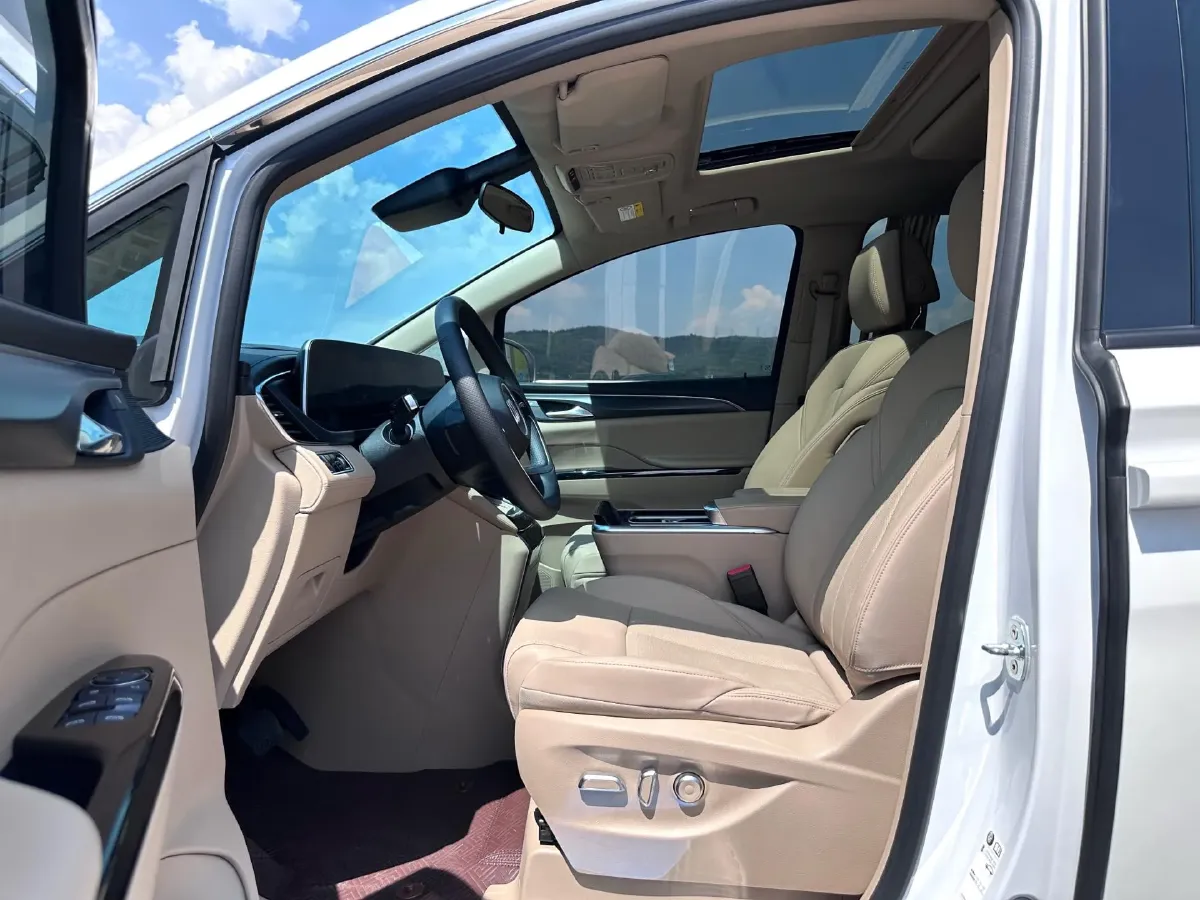 2025 Buick GL8 1.5T 180HP L4 2DHT PHEV,autocango,china used car exporter,china ev exporter,chinese used car exporter,chinese used ev exporter