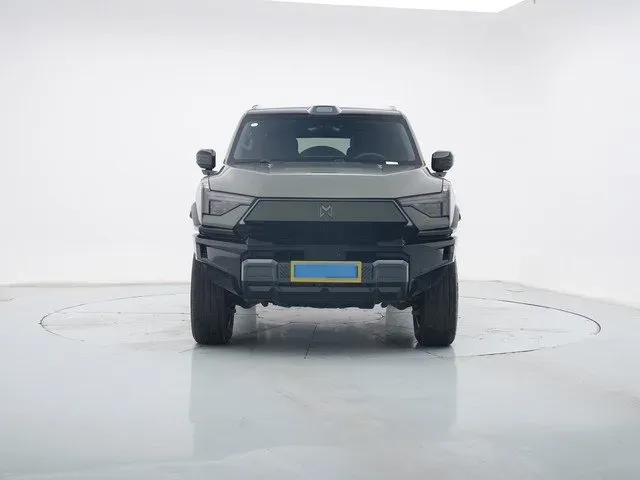 2025 M Hero WarriorM817 1.5T 197HP L4 PHEV,autocango,china used car exporter,china ev exporter,chinese used car exporter,chinese used ev exporter