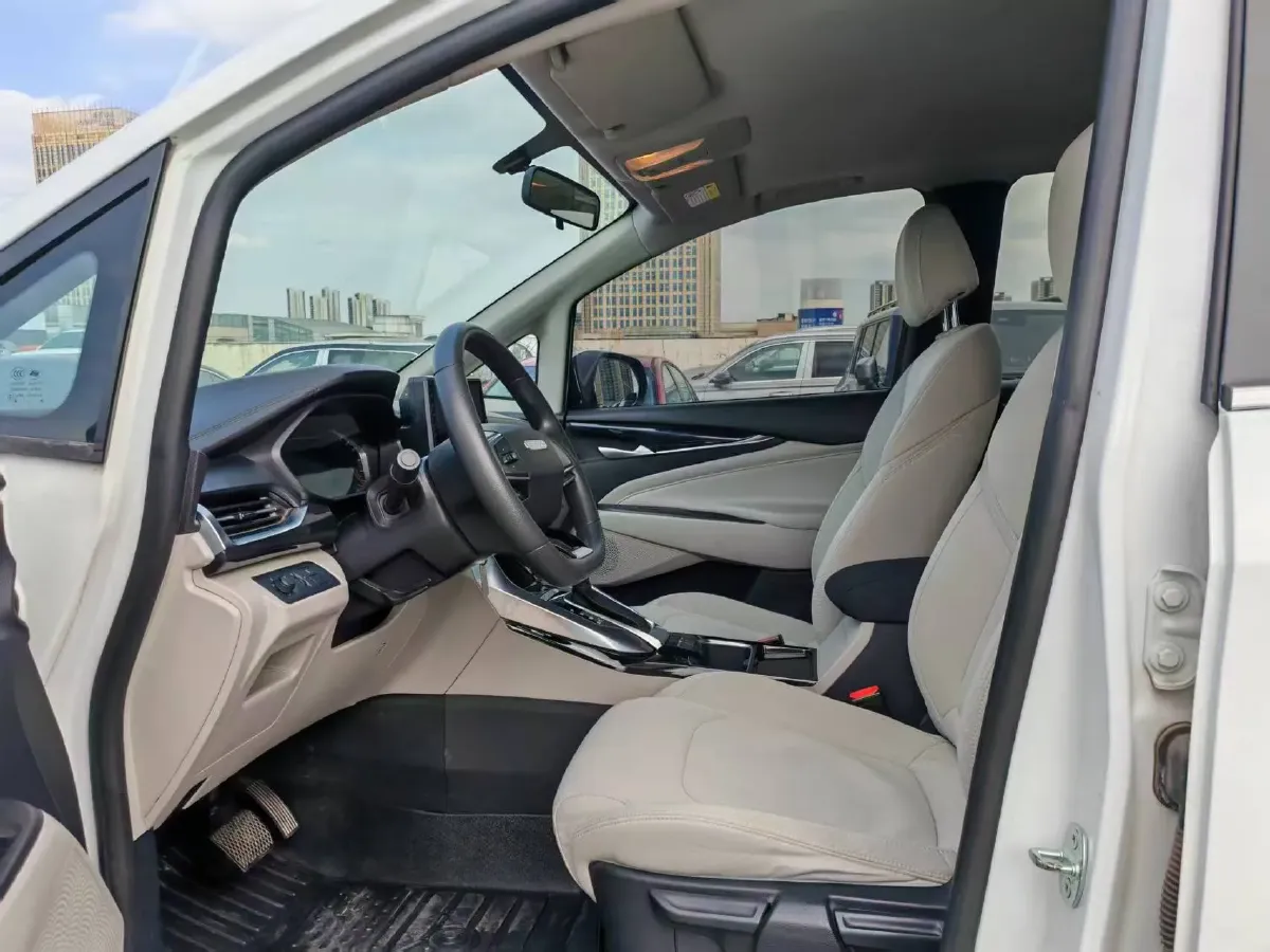 2022 MAXUS G50 1.5T 169HP L4 7DCT,autocango,china used car exporter,china ev exporter,chinese used car exporter,chinese used ev exporter