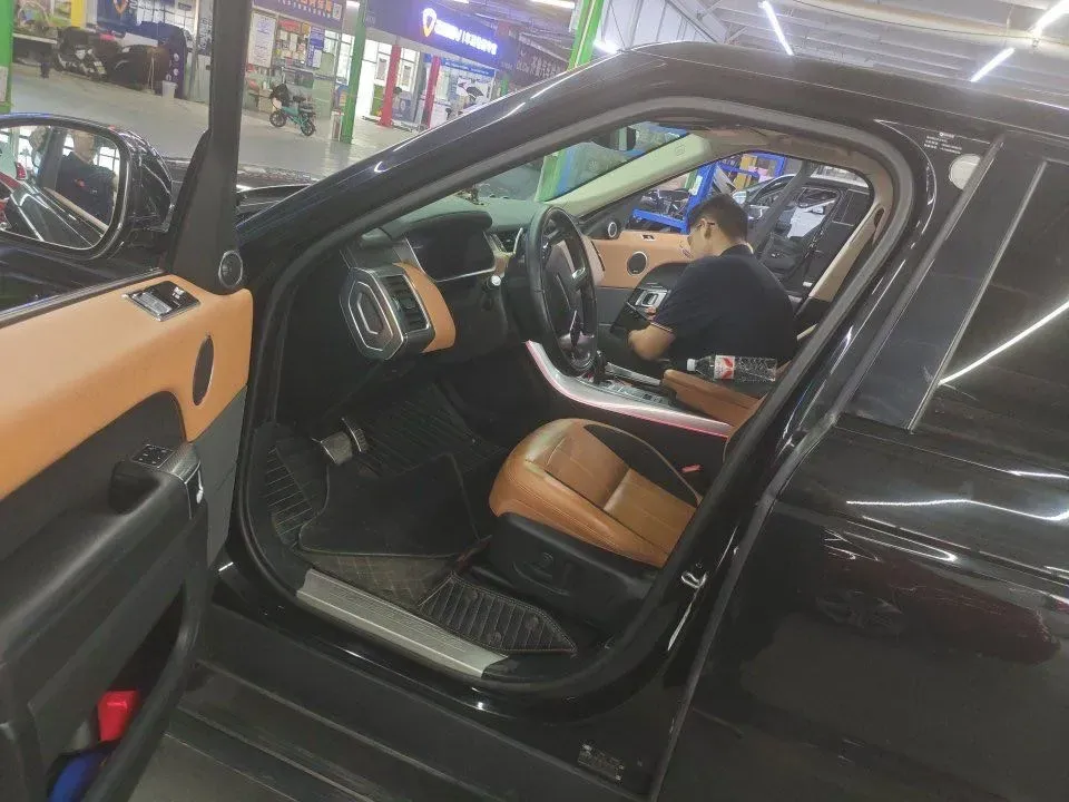 2019 Land Rover Range Rover Sport 3.0T 360HP L6 8AT,autocango,china used car exporter,china ev exporter,chinese used car exporter,chinese used ev exporter