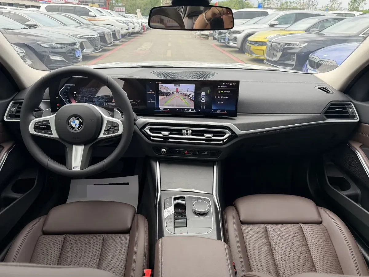 2024 BMW 3 Series 2.0T 184HP L4 8AT,autocango,china used car exporter,china ev exporter,chinese used car exporter,chinese used ev exporter