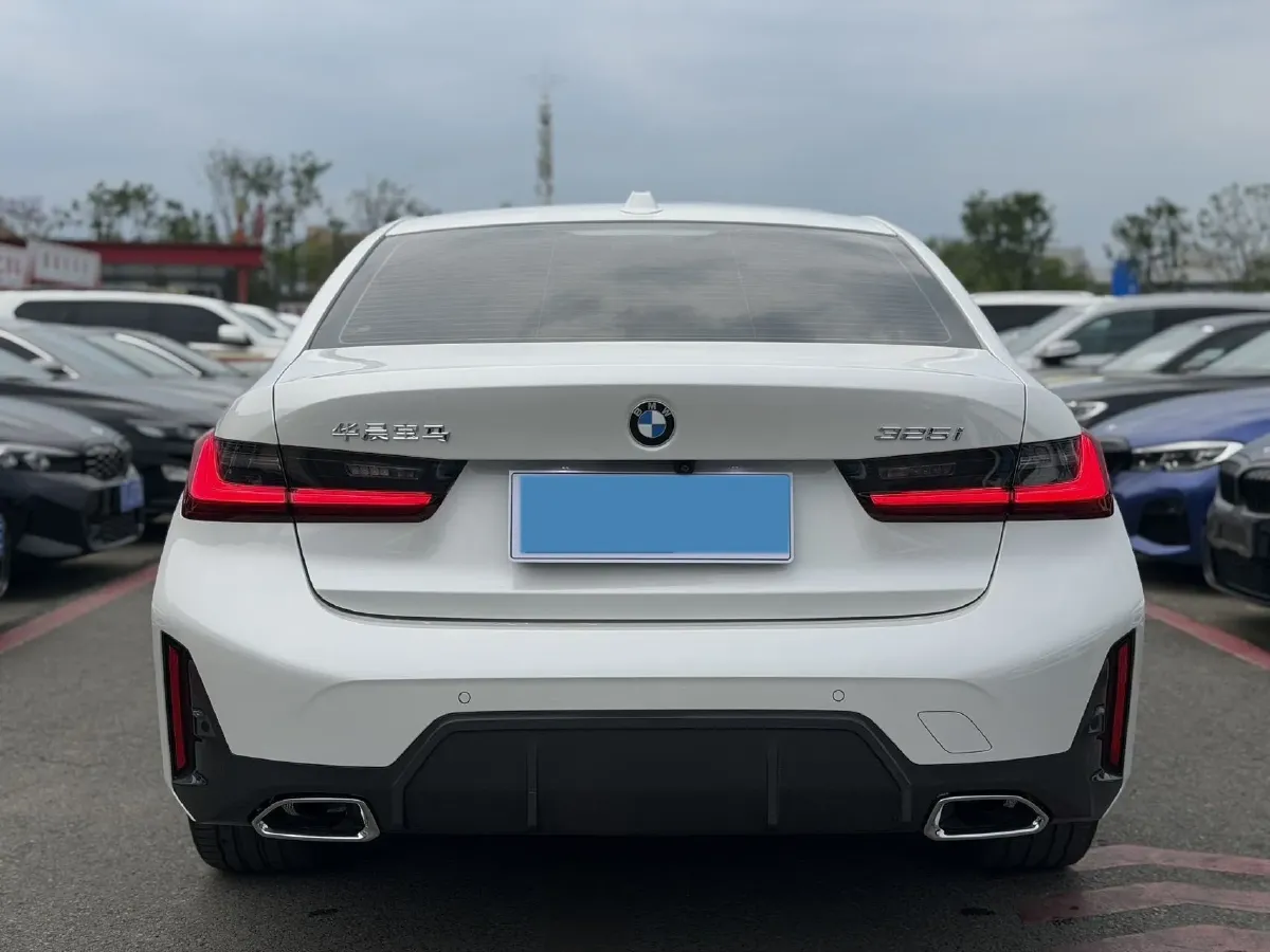 2024 BMW 3 Series 2.0T 184HP L4 8AT,autocango,china used car exporter,china ev exporter,chinese used car exporter,chinese used ev exporter