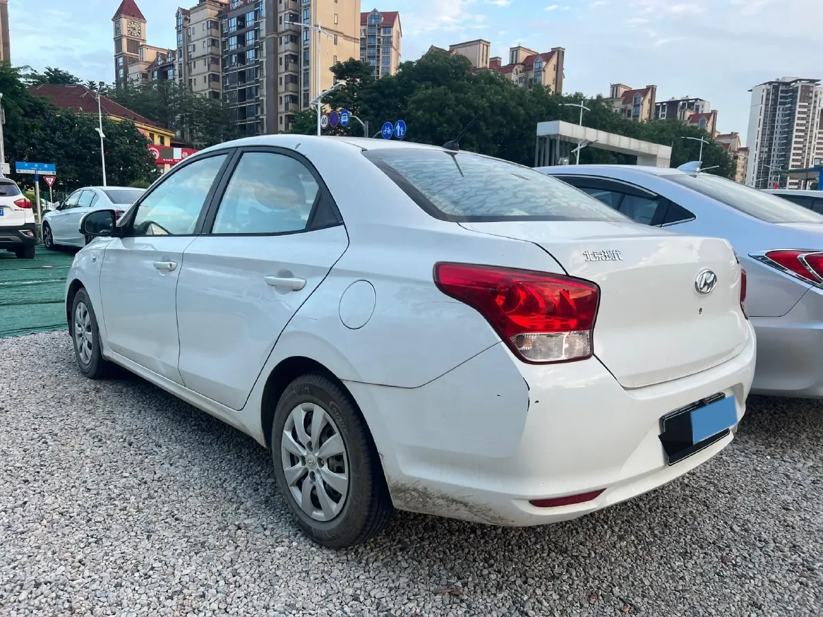 2017 Hyundai Reina 1.4L 95HP L4 5MT,autocango,china used car exporter,china ev exporter,chinese used car exporter,chinese used ev exporter