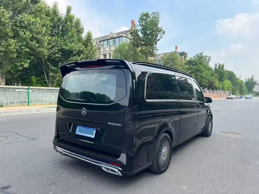 2023 Mercedes-Benz Vito 2.0T 211HP L4 9AT,autocango,china used car exporter,china ev exporter,chinese used car exporter,chinese used ev exporter