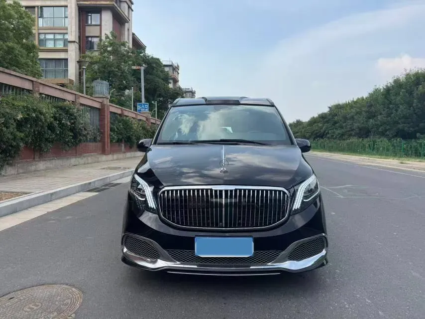 2023 Mercedes-Benz Vito 2.0T 211HP L4 9AT,autocango,china used car exporter,china ev exporter,chinese used car exporter,chinese used ev exporter