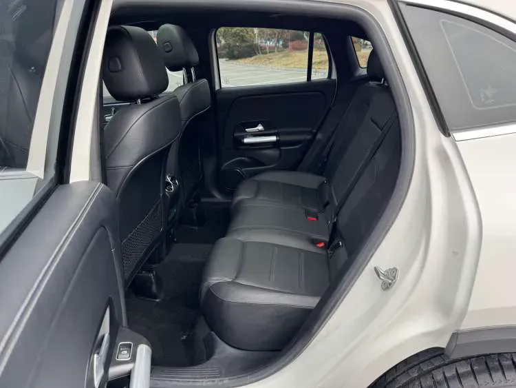 2020 Mercedes-Benz GLA Class 1.3T 163HP L4 7DCT,autocango,china used car exporter,china ev exporter,chinese used car exporter,chinese used ev exporter