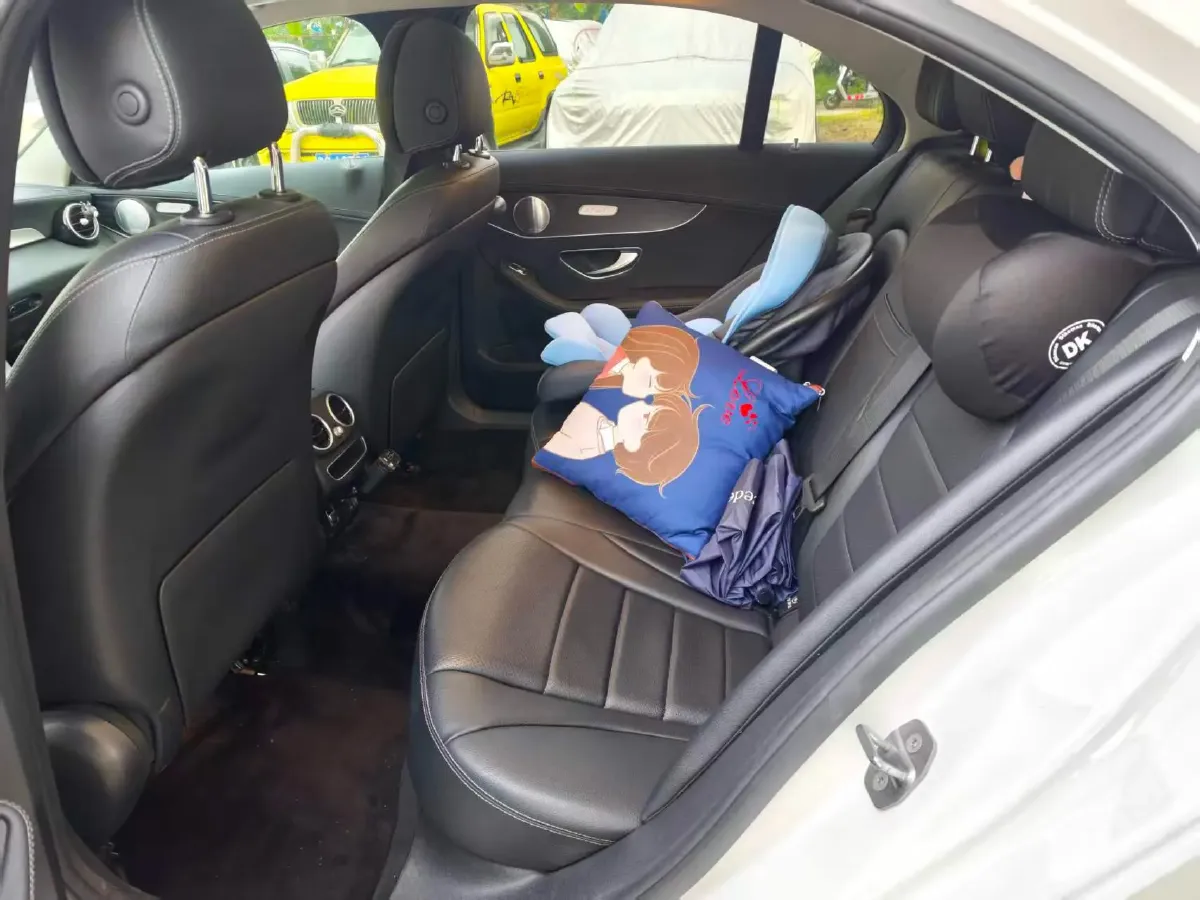 2021 Mercedes-Benz C Class 1.5T 184HP L4 9AT,autocango,china used car exporter,china ev exporter,chinese used car exporter,chinese used ev exporter