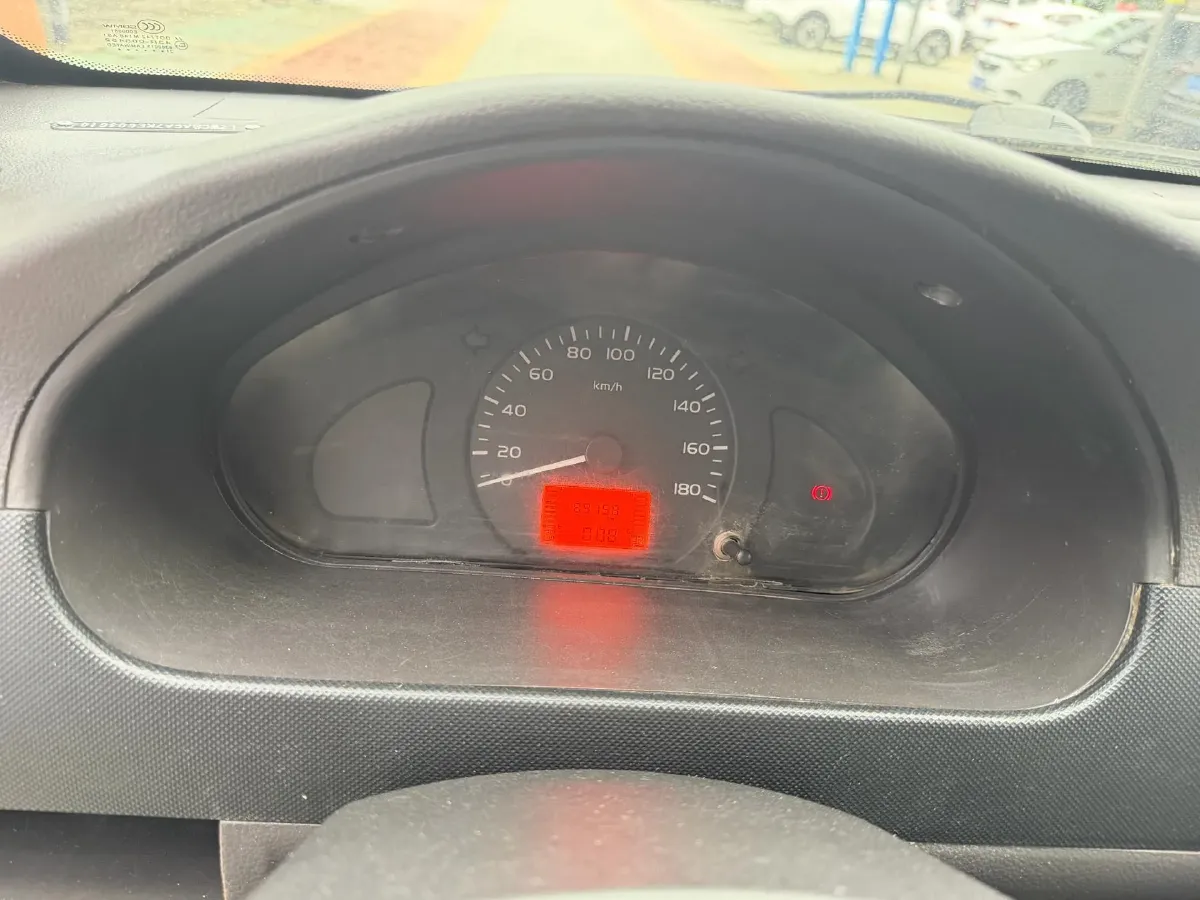 2019 WuLing RongGuang Mini Truck 1.5L 107HP L4 5MT,autocango,china used car exporter,china ev exporter,chinese used car exporter,chinese used ev exporter