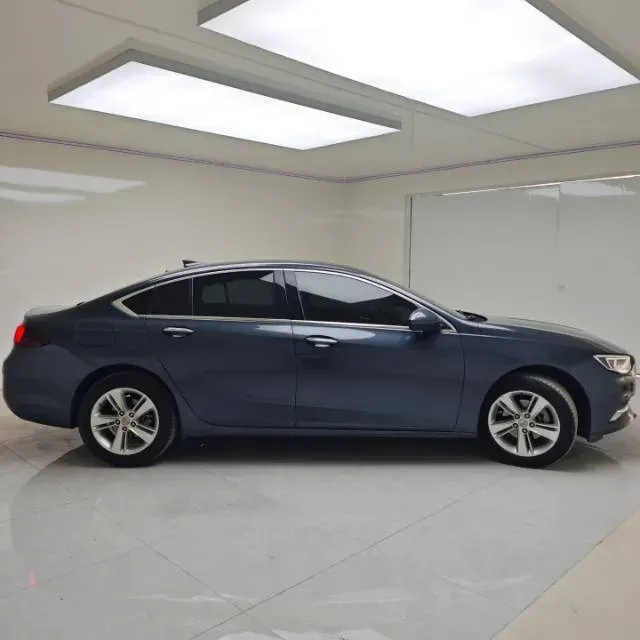 2019 Buick Regal 1.5T 170HP L4 9AT,autocango,china used car exporter,china ev exporter,chinese used car exporter,chinese used ev exporter