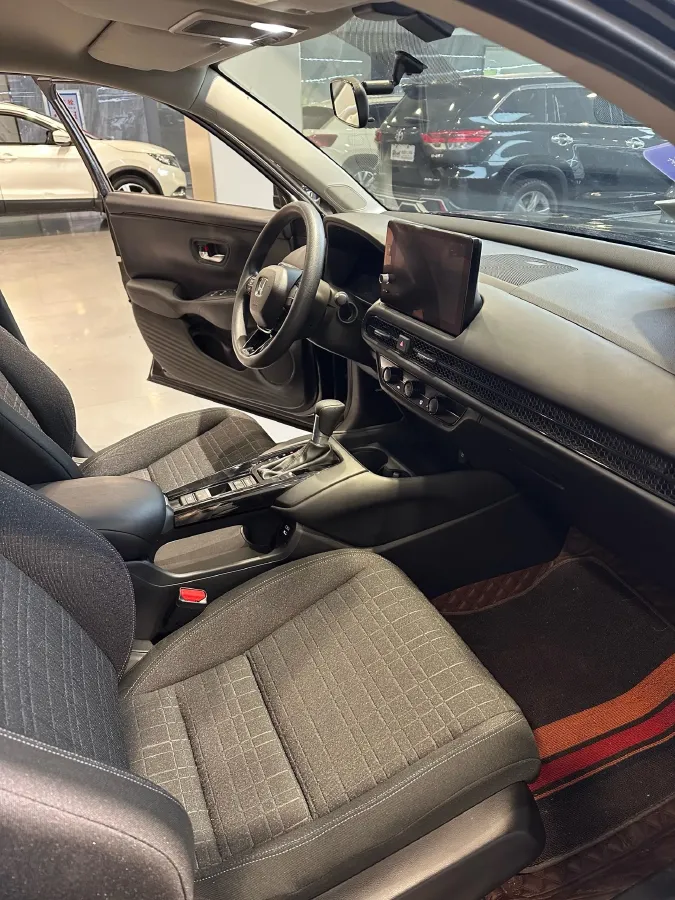 2023 Honda HR-V 1.5T 182HP L4 CVT,autocango,china used car exporter,china ev exporter,chinese used car exporter,chinese used ev exporter