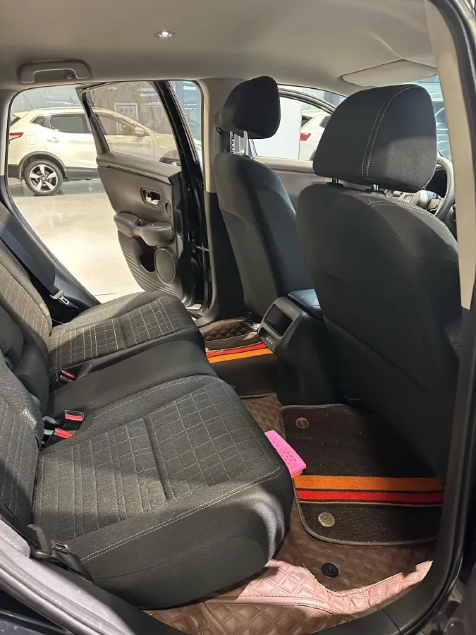 2023 Honda HR-V 1.5T 182HP L4 CVT,autocango,china used car exporter,china ev exporter,chinese used car exporter,chinese used ev exporter