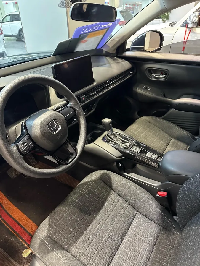 2023 Honda HR-V 1.5T 182HP L4 CVT,autocango,china used car exporter,china ev exporter,chinese used car exporter,chinese used ev exporter