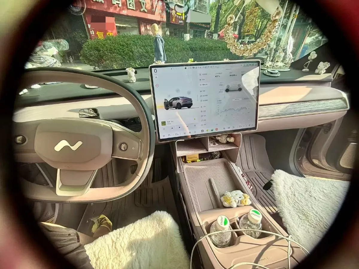 2024 ONVO L60 BEV 60KWH,autocango,china used car exporter,china ev exporter,chinese used car exporter,chinese used ev exporter