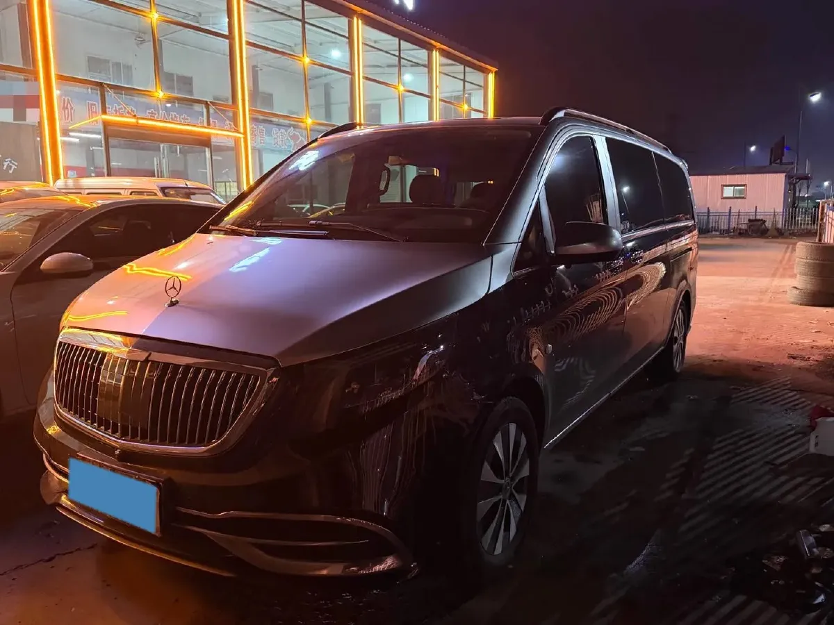 2021 Mercedes-Benz Vito 2.0T 211HP L4 9AT,autocango,china used car exporter,china ev exporter,chinese used car exporter,chinese used ev exporter