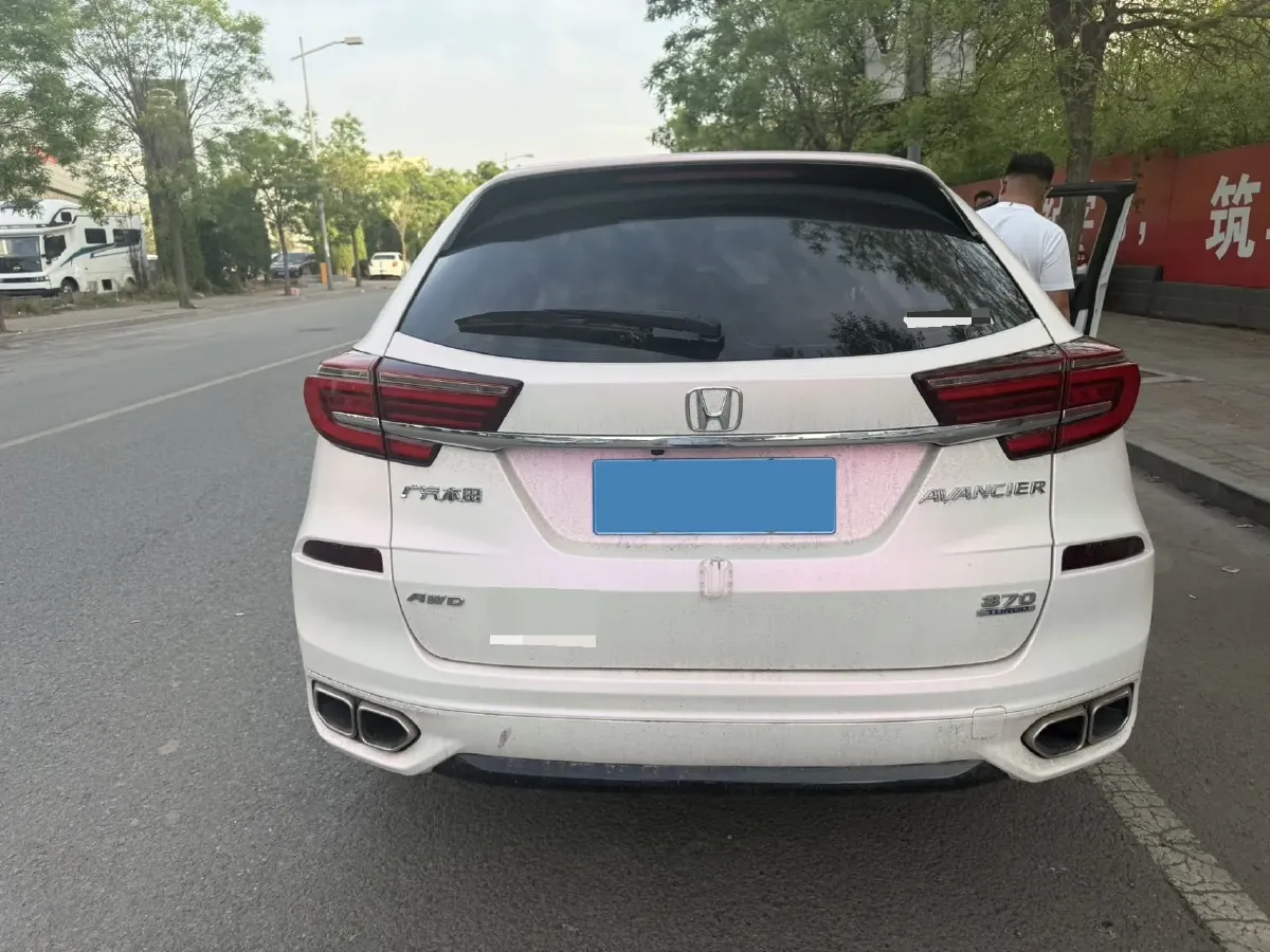 2020 Honda Avancier 2.0T 272HP L4 9AT,autocango,china used car exporter,china ev exporter,chinese used car exporter,chinese used ev exporter