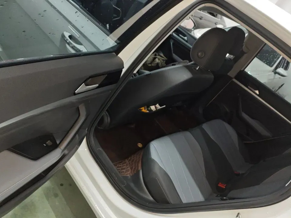 2023 Volkswagen Lavida 1.5L 110HP L4 6AT,autocango,china used car exporter,china ev exporter,chinese used car exporter,chinese used ev exporter